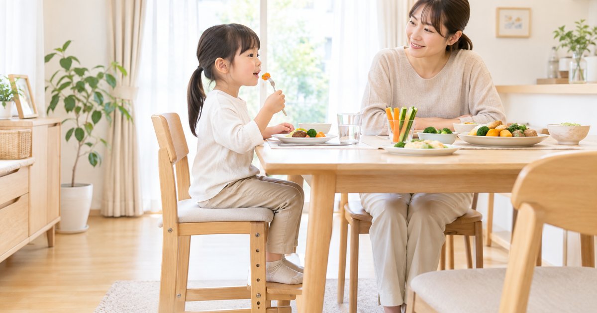 子供の食べ方はしつけのせい？噛む力と姿勢のセルフ確認リスト